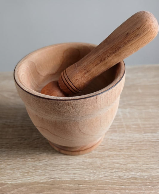 Mortier à épices en bois de platane – Le Geste de l’Artisan